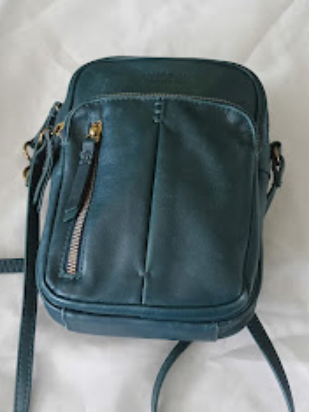 American Leather  Co Cleveland Crossbody Handbag